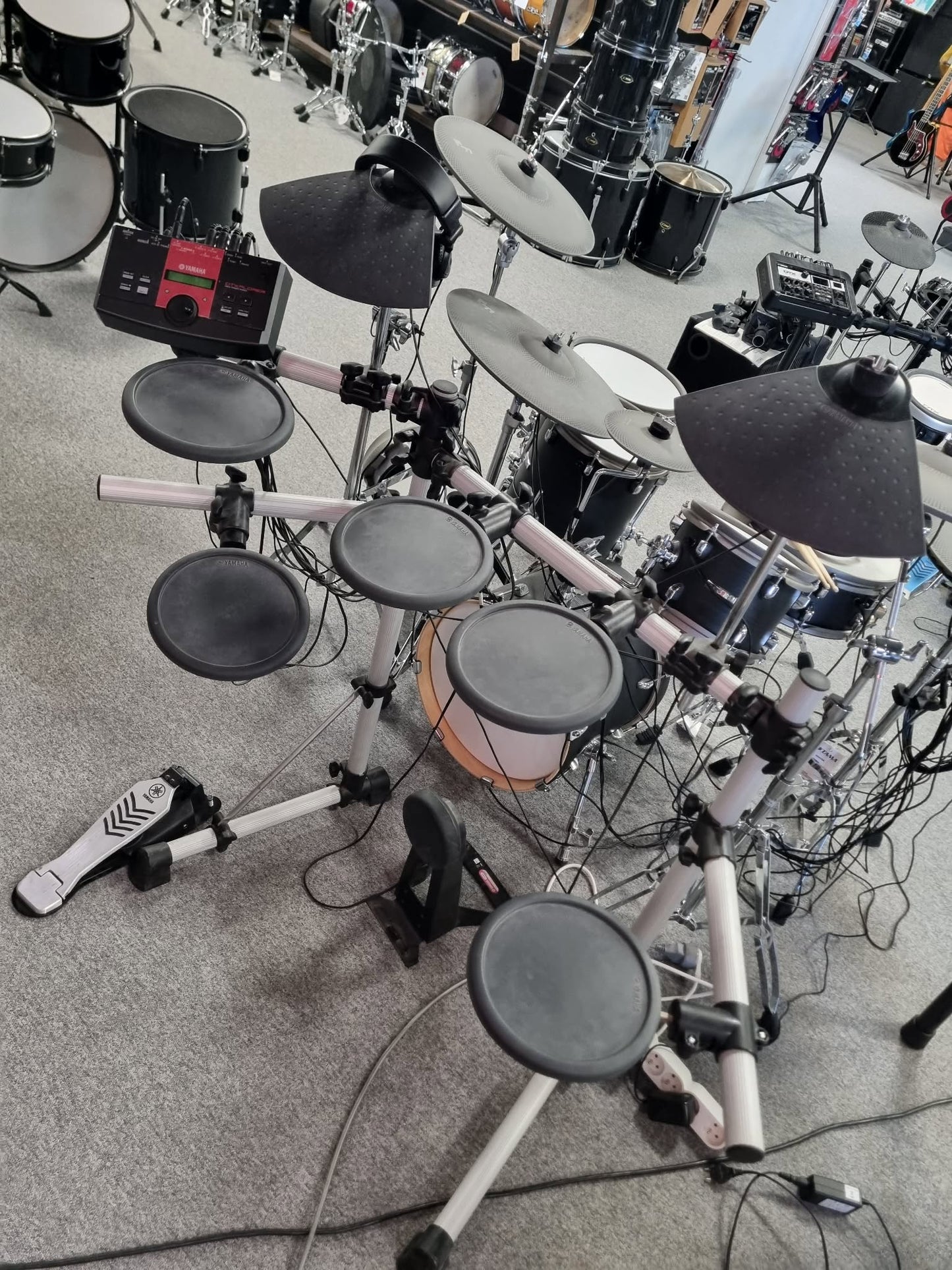 YAMAHA DTXPLORER