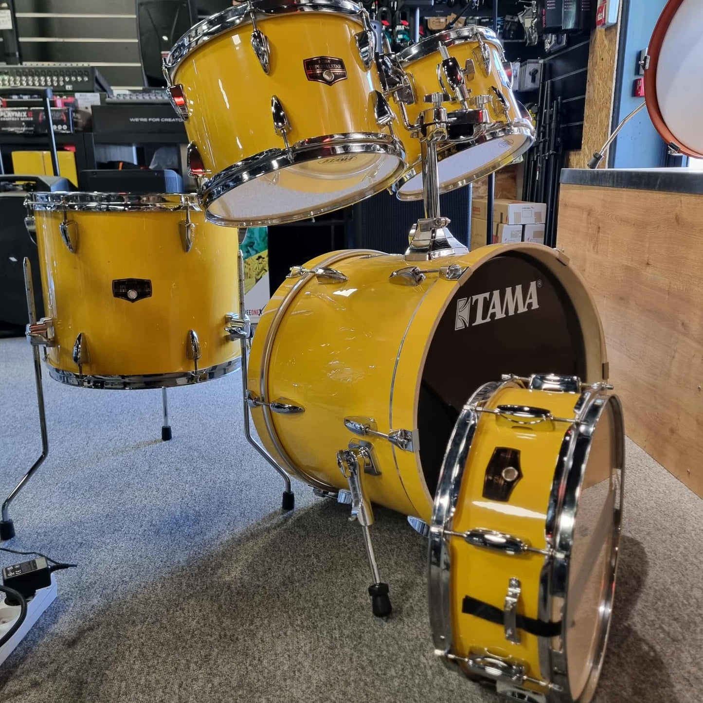 TAMA IMPERIALSTAR 18"