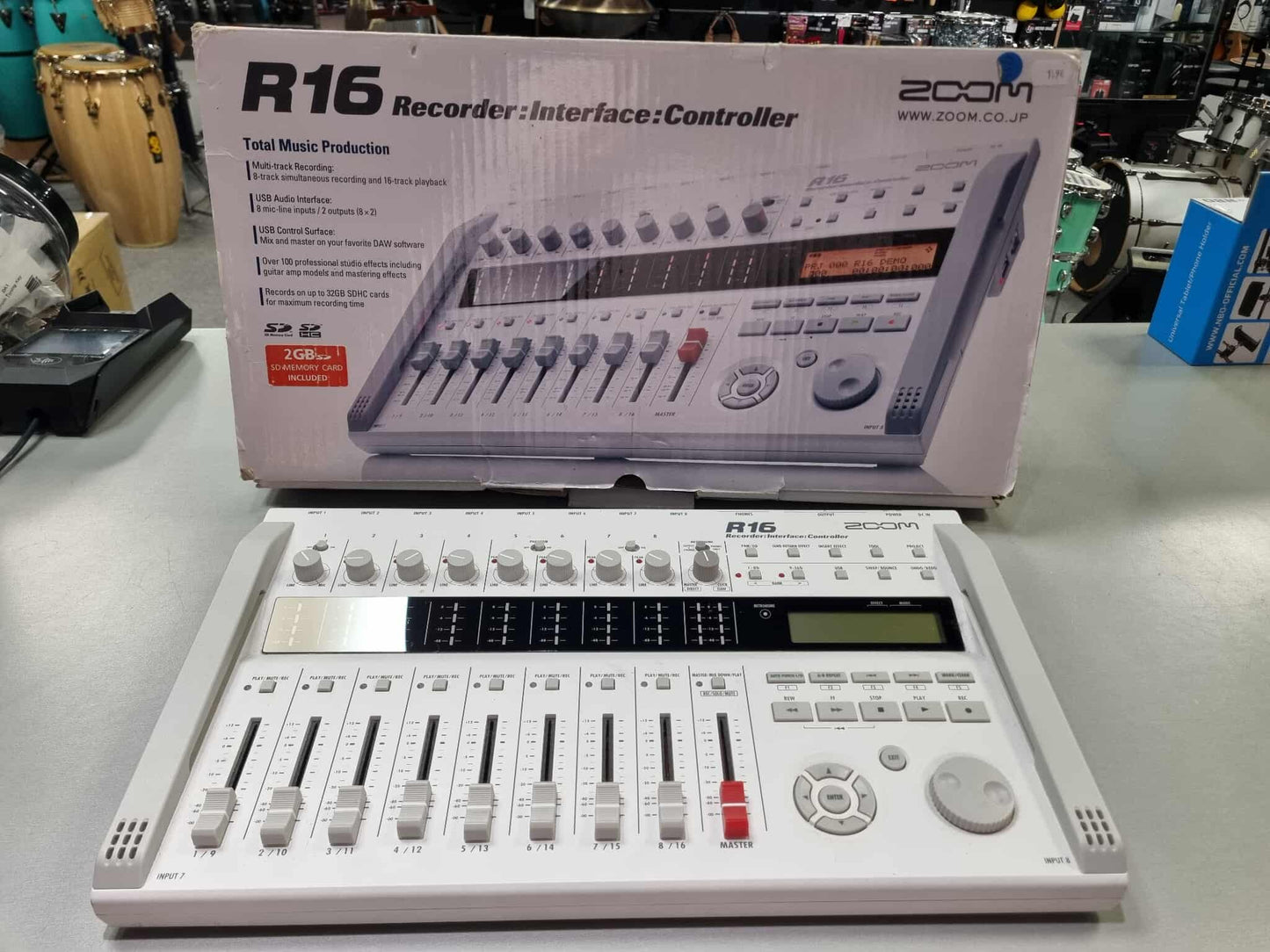 ZOOM R 16 enregistreur multipiste