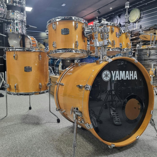YAMAHA STAGE CUSTOM BIRCH